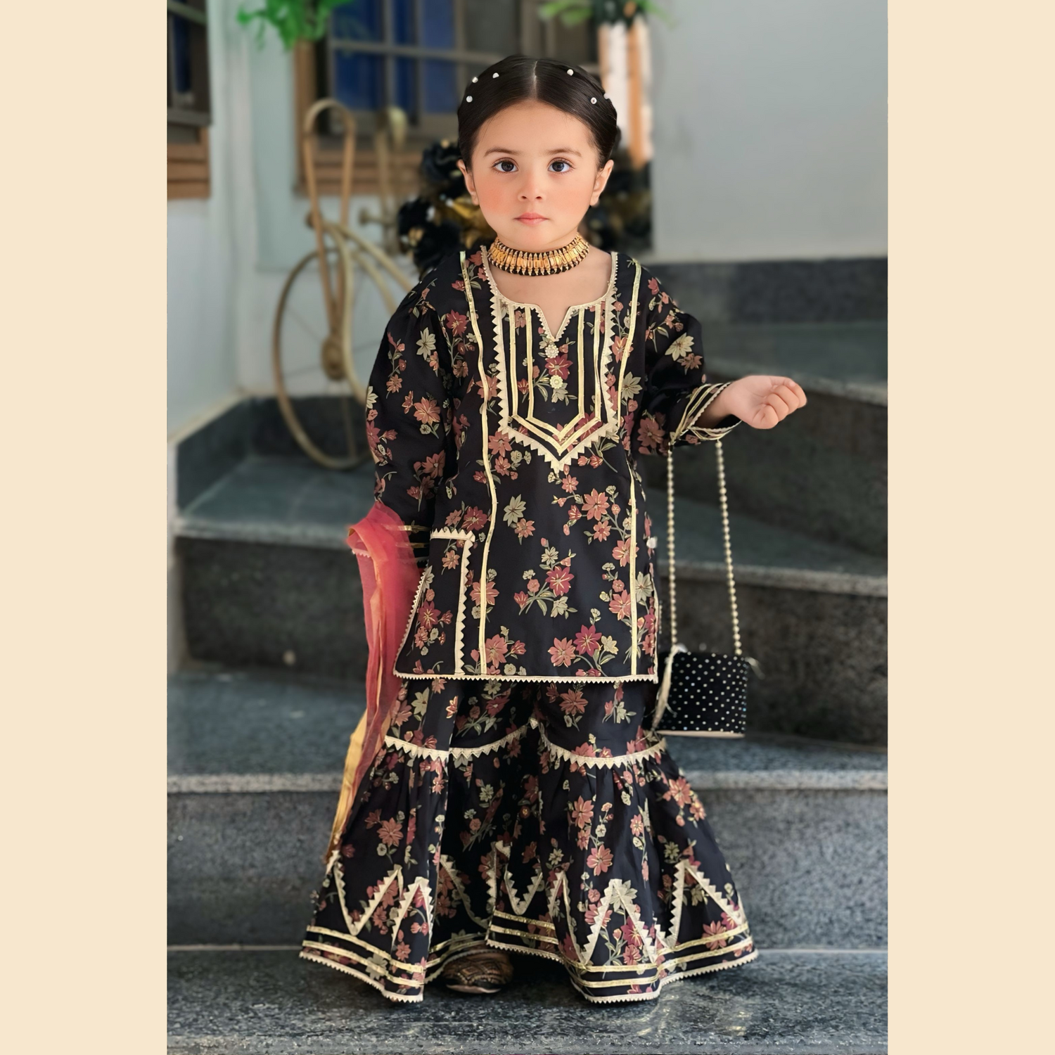 Summers Gharara